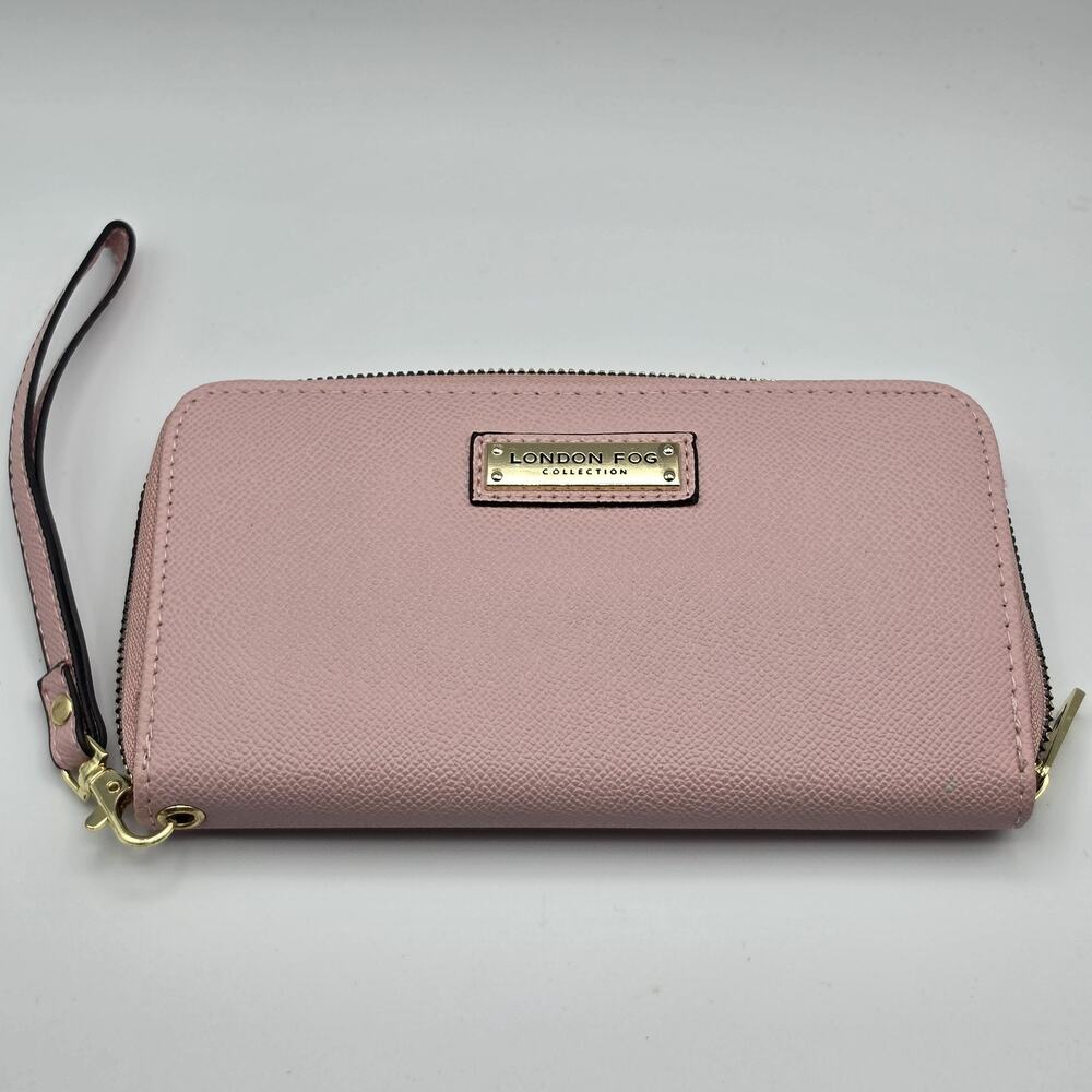 London Fog Blush Pink Zip Around Wristlet Wallet Gold Tone Logo